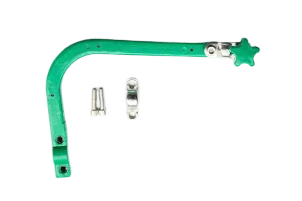 What are the material characteristics of 7-Shaped Solid Steel Green Injection Molding Bracket?